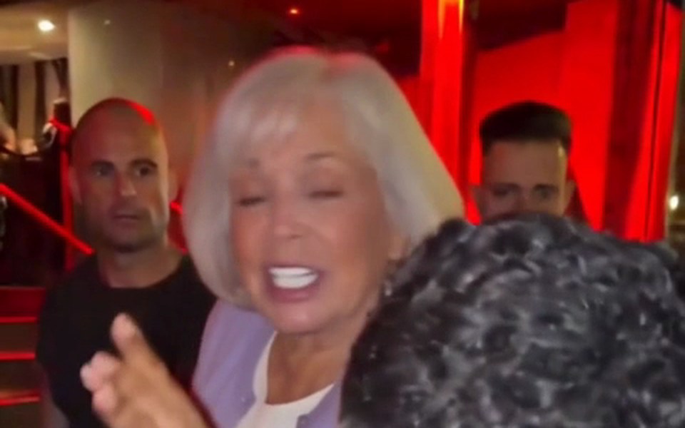 Grandmother performing the Bulin 47 freestyle